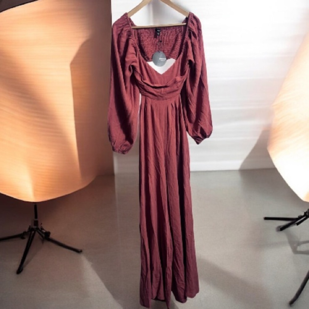 NEW Ttosd Textured Salmon Jumpsuit back open Sz M Women
